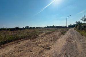 Terreno 25.000 metri quadri f1