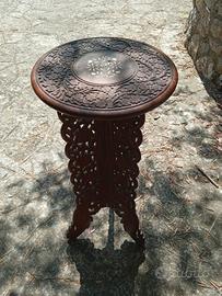 tavolo angolare in legno 