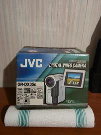 VIDEO CAMERA JVC DIGITAL