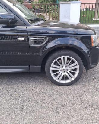 Range rover sport 3.0tdi Hse anno 2010