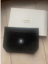 Pochette chanel