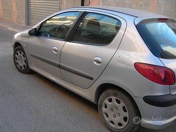 Peugeot 206 - 2005