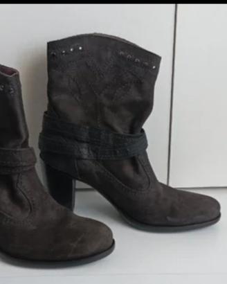 Stivaletti nuovi Nero Giardini 