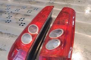 Fari posteriore Fiesta mk5