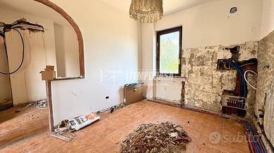 3 LOCALI! LIBERO SUBITO!