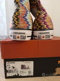 Converse moschino