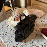 Macchinetta del caffè nespresso De longhi