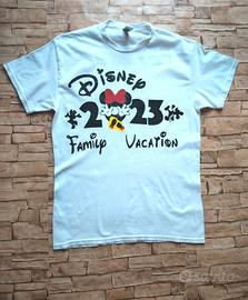 T-shirt Disney 2023 Family Vacation taglia M