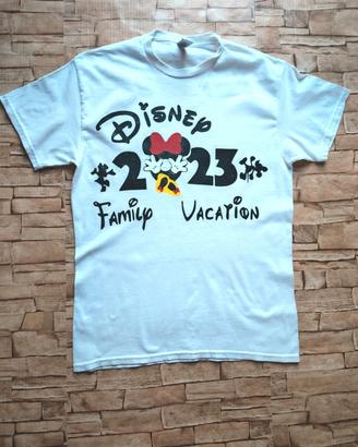 T-shirt Disney 2023 Family Vacation taglia M