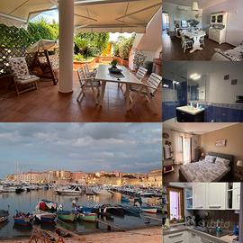 Disponibile:Giugno & Settembre lungomare Bisceglie
