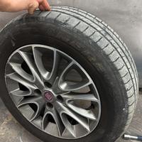 cerchi da 15 e gomme con appena 6000km