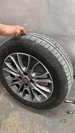 cerchi da 15 e gomme con appena 6000km
