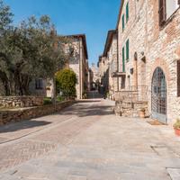 Casa nel borgo