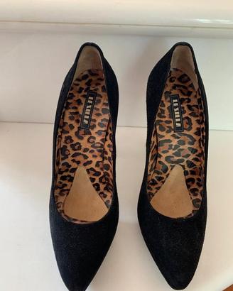 Scarpe col tacco in camoscio nere n.38 e mezzo