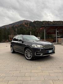 BMW X5 F15 xDrive 30d Experience