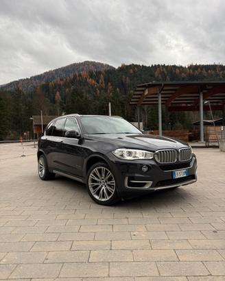 BMW X5 F15 xDrive 30d Experience