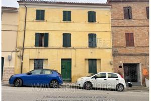Appartamento Jesi [A4354601]
