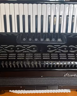 fisarmonica Startone Piano Accordion 120Black MKII