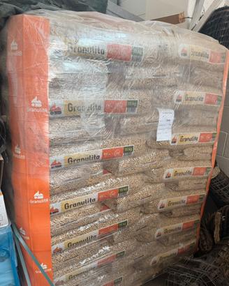 Bancale di pellet 70 Sacchi da 15 kg