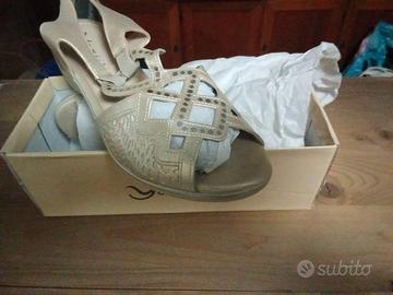 Scarpe eleganti