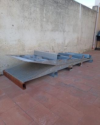 pedane in ferro zincato