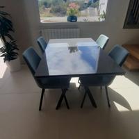 Tavolo Ricci casa in vetro ceramica