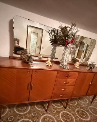 Credenza