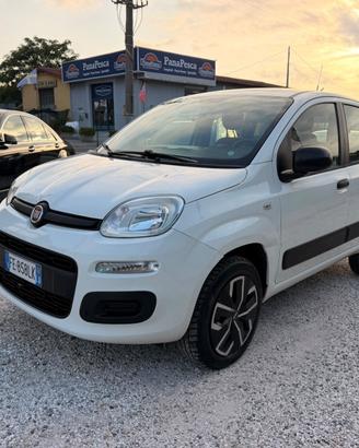 Fiat Panda 0.9 TwinAir Turbo Natural Power Lounge