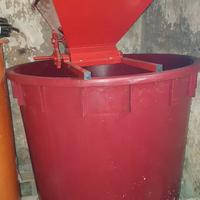 Attrezzature per vino