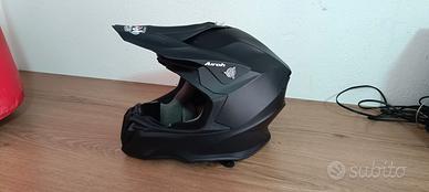 Casco moto cross Airoh