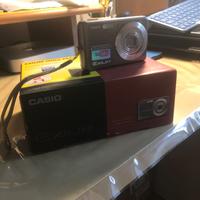 Macchina fotografica digitale CASIO