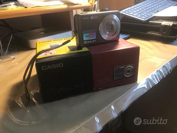 Macchina fotografica digitale CASIO
