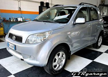 DAIHATSU TERIOS 1.5i 16V 4WD SX AUTOMATICA OK NEO