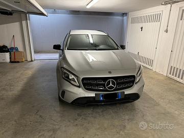 GLA200 4 matic