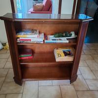 Mobile in legno piccola libreria