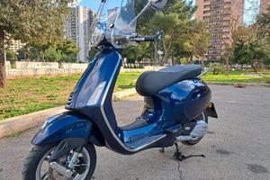 Vespa Primavera 125