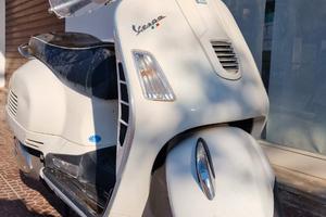 Piaggio Vespa 300 GTS - 2009