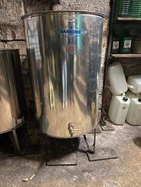 Cisterna in acciaio