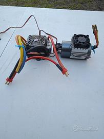 Esc regolatore 150A Hobbywing e motore 800KV