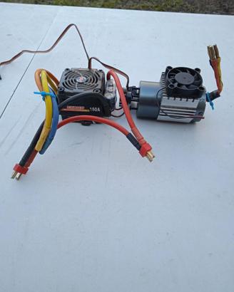 Esc regolatore 150A Hobbywing e motore 800KV