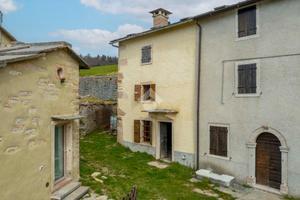 RUSTICO A BOSCO CHIESANUOVA