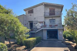 VILLA SINGOLA A VITTORIA