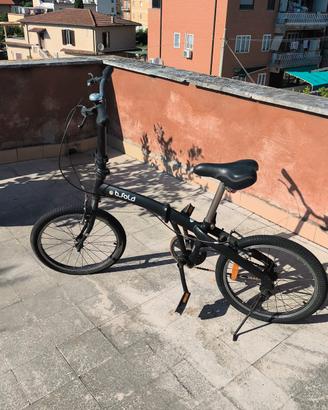 bicicletta b-fold nera