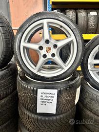 Pneumatici 265/40 R18 Yokohama BluEarth su cerchi 