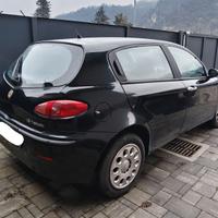 Alfa 147 1.6 benzina 105CV