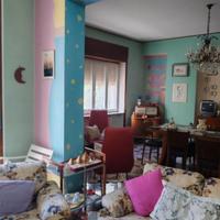 Viale Marconi 150 mq con soffitta