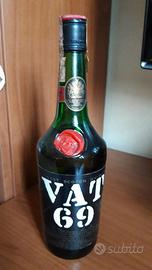 Whiskey dacollezione VAT 69 vintage d'annata