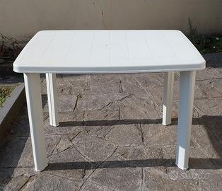 tavolo giardino 
