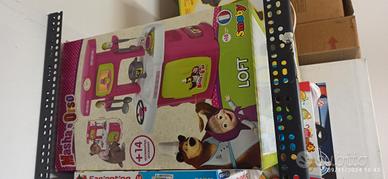 gioco cucina bambina Masha e Orso completo in scat