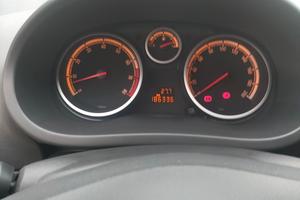 Opel Corsa benzina 
